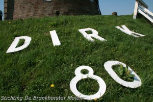 13 april 2009: Molenaar Dirk Koopmans viert 80ste verjaardag